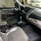 Mitsubishi Pajero DAKAR 3.2 4x4 T.I. Dies. 5p Aut. 2010 Diesel-3