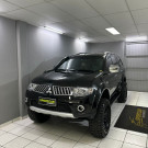 Mitsubishi Pajero DAKAR 3.2 4x4 T.I. Dies. 5p Aut. 2010 Diesel-0