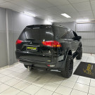 Mitsubishi Pajero DAKAR 3.2 4x4 T.I. Dies. 5p Aut. 2010 Diesel-4