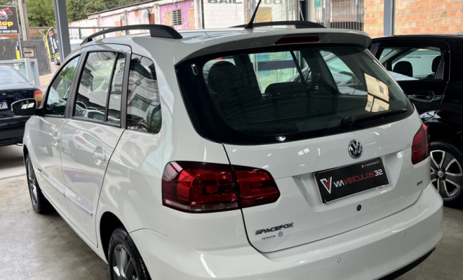 VW - VolksWagen SPACEFOX 1.6/ 1.6 Trend Total Flex 8V 5p 2015 Flex-2