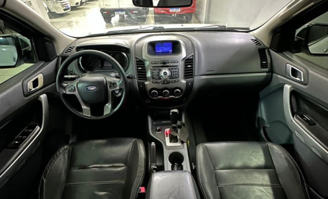 Ford Ranger Limited 3.2 4x4 CD Diesel Aut. 2013 Diesel-2