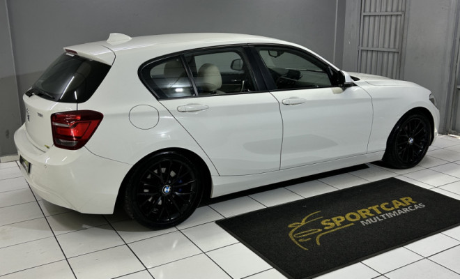 BMW 118iA Full 1.6 TB 16V 170cv 5p 2014 Gasolina-8