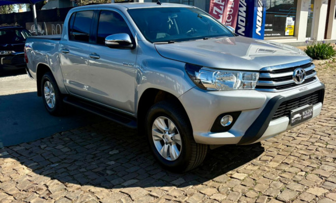 Toyota Hilux CD SRV 4x4 2.8 TDI Diesel Aut. 2017 Diesel-1