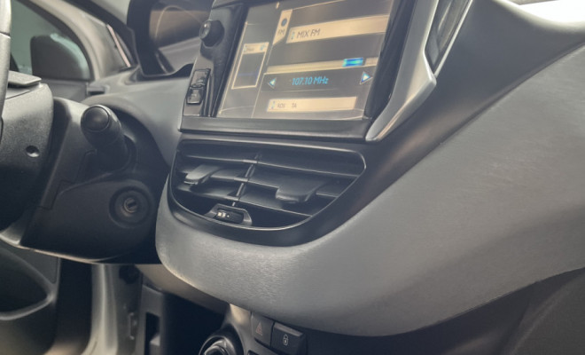 Peugeot 208 Allure 1.5 Flex 8V 5p 2013 Flex-4
