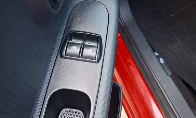 Fiat MOBI EASY 1.0 Fire Flex 5p. 2017 Flex-7