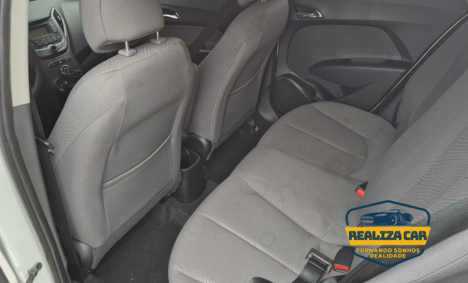 Hyundai HB20S Copa do Mundo 1.6 Flex 16V Aut. 2015 Flex-4