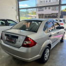Ford Fiesta Sed. Personnalité 1.0 8V 4p 2005 Gasolina-3