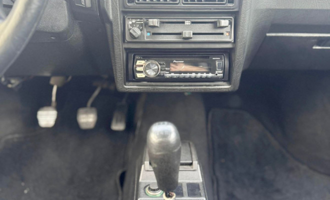 VW - VolksWagen Gol CLi / CL 1.8 1989 Gasolina-9