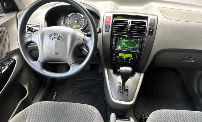 Hyundai Tucson 2.0 16V Aut. 2012 Gasolina-6