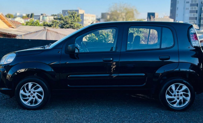 Fiat UNO ATTRACTIVE 1.0 Flex 6V 5p 2017 Flex-1