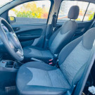 Fiat UNO ATTRACTIVE 1.0 Flex 6V 5p 2017 Flex-6