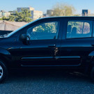 Fiat UNO ATTRACTIVE 1.0 Flex 6V 5p 2017 Flex-1