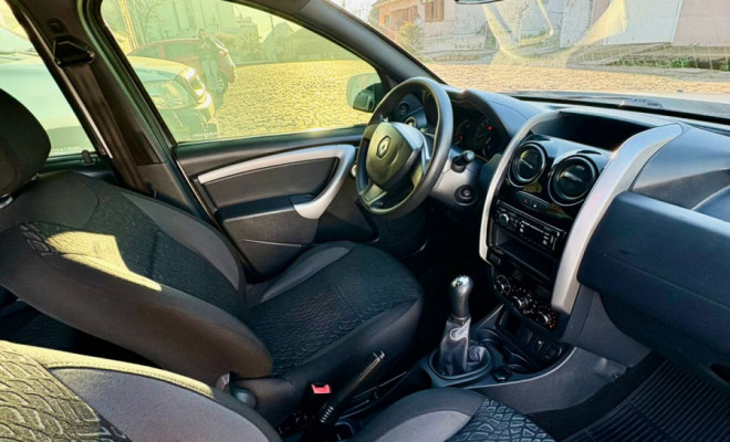 Renault DUSTER OROCH Express 1.6 Flex 16V Mec. 2022 Flex-9