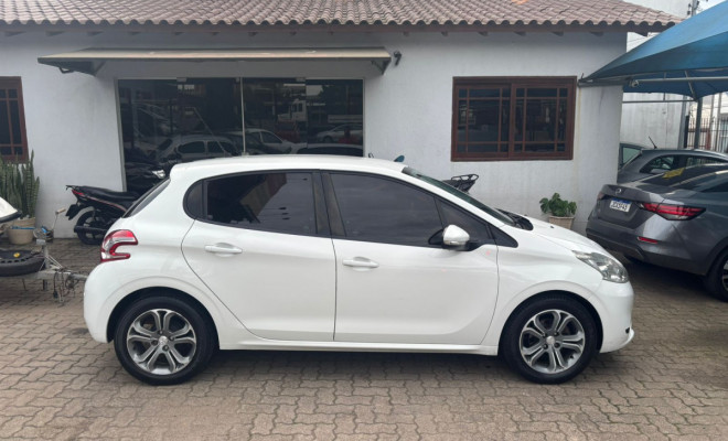 Peugeot 208 Active/Active Pack 1.5 Flex 8V 5p 2014 Flex-6