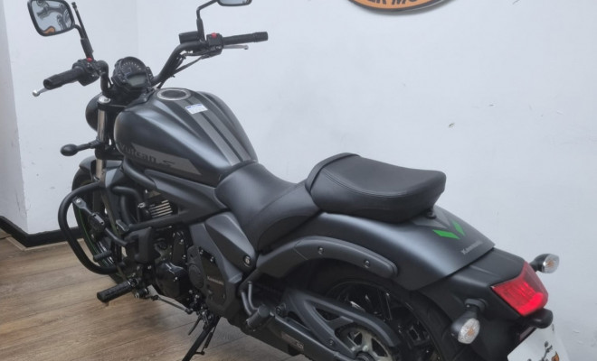 KAWASAKI VULCAN S 650 2023 Gasolina-11