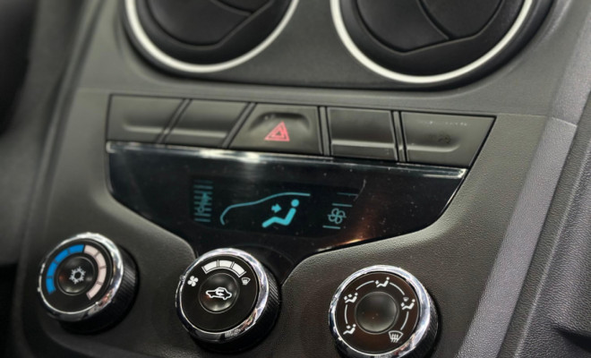GM - Chevrolet MONTANA LS 1.4 ECONOFLEX 8V 2p 2018 Flex-2