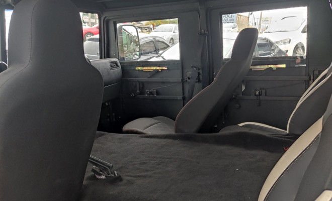 AM Gen Hummer Hard-Top 6.5 4x4 Diesel TB 1998 Diesel-8