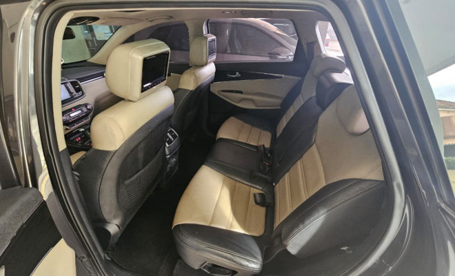 Kia Motors Sorento 3.5 V6 24V 4x4 Aut. 2018 Gasolina-8