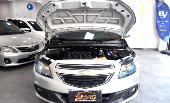 GM - Chevrolet ONIX HATCH LTZ 1.4 8V FlexPower 5p Aut. 2015 Flex-7