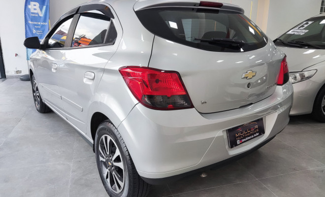 GM - Chevrolet ONIX HATCH LTZ 1.4 8V FlexPower 5p Aut. 2015 Flex-4