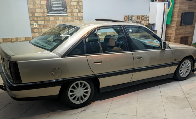 GM - Chevrolet Omega CD 4.1 / 3.0 1995 Gasolina-1