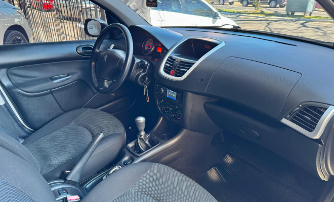 Peugeot 207 Active 1.4 Flex 8V 5p 2014 Híbrido-8