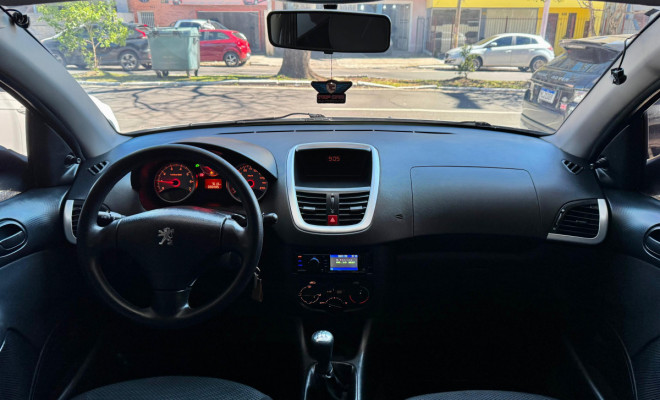 Peugeot 207 Active 1.4 Flex 8V 5p 2014 Híbrido-7