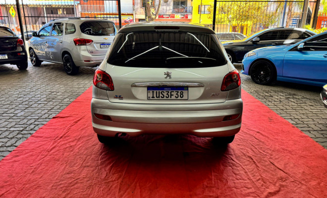 Peugeot 207 Active 1.4 Flex 8V 5p 2014 Híbrido-4