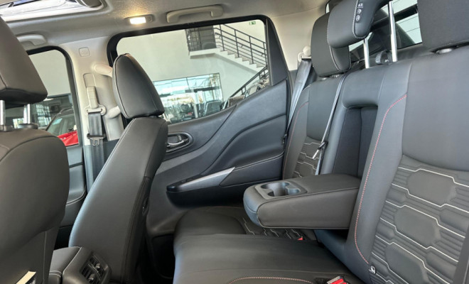 Nissan Frontier PRO4X CD 4x4 2.3 Bi-TB Die. Aut 2025 Diesel-12