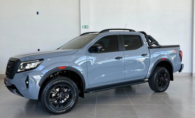 Nissan Frontier PRO4X CD 4x4 2.3 Bi-TB Die. Aut 2025 Diesel