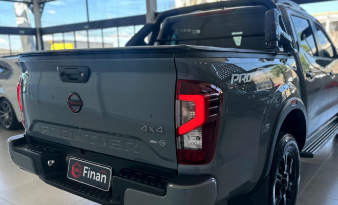 Nissan Frontier PRO4X CD 4x4 2.3 Bi-TB Die. Aut 2025 Diesel-15