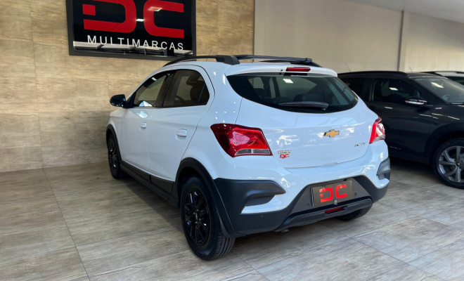 GM - Chevrolet ONIX HATCH ACTIV 1.4 8V Flex 5P Aut. 2019 Flex-5