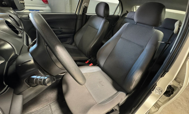 VW - VolksWagen Gol Trendline 1.6 T.Flex 8V 5p 2016 Flex-10