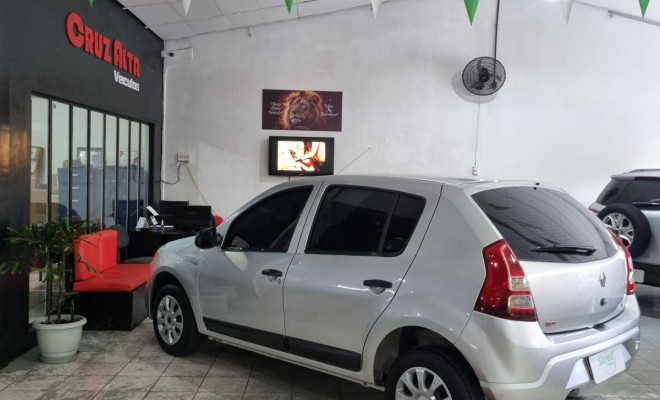 Renault SANDERO Expression Hi-Flex 1.0 16V 5p 2013 Flex-3