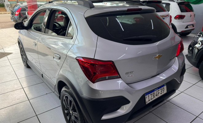 GM - Chevrolet ONIX HATCH ACTIV 1.4 8V Flex 5p Mec. 2019 Flex-4