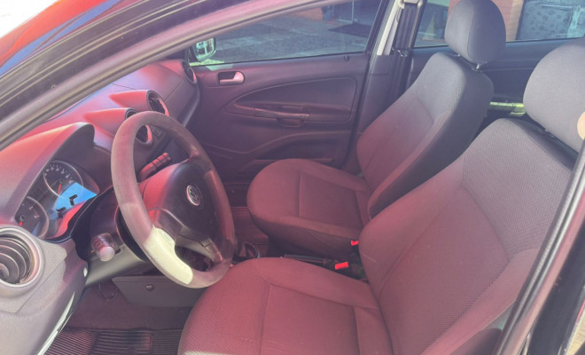 VW - VolksWagen VOYAGE 1.0/1.0 City Mi Total Flex 8V 4p 2011 Flex-6