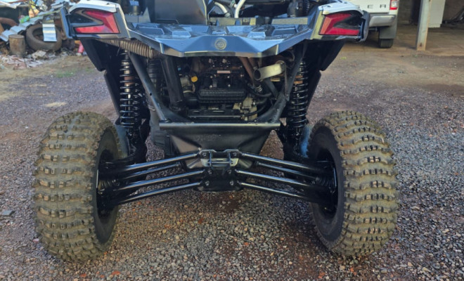 QUADRICICLO CAN AM MAVERICK X3 TURBO 2019 Gasolina-3