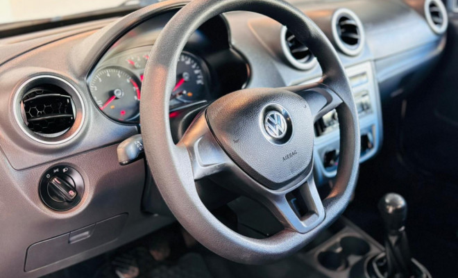 VW - VolksWagen Saveiro Robust 1.6 Total Flex 8V 2019 Flex-5