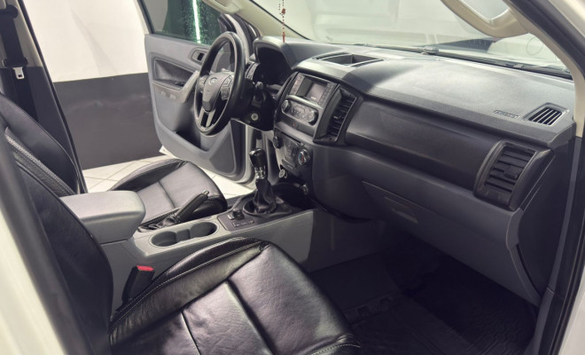 Ford Ranger XLS 2.2 4x4 CD Diesel Mec. 2019 Diesel-9