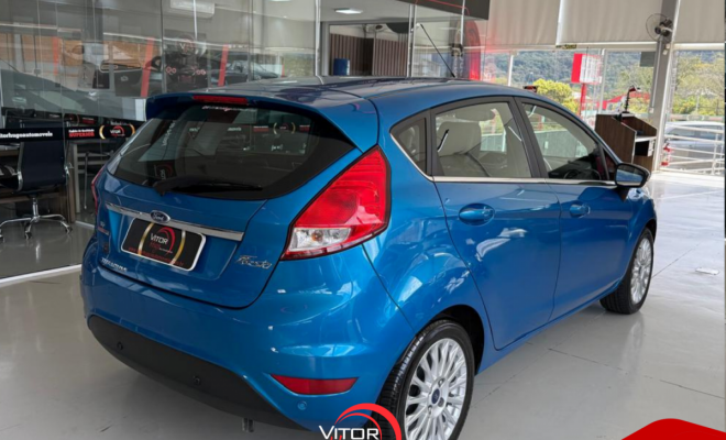 Ford Fiesta TIT./TIT.Plus 1.6 16V Flex Aut. 2016 Flex-8
