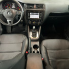 VW - VolksWagen JETTA Comfortline 2.0 T.Flex 8V 4p Tipt. 2014 Flex