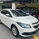 GM - Chevrolet PRISMA Sed. LTZ 1.4 8V FlexPower 4p Aut. 2014 Flex-4