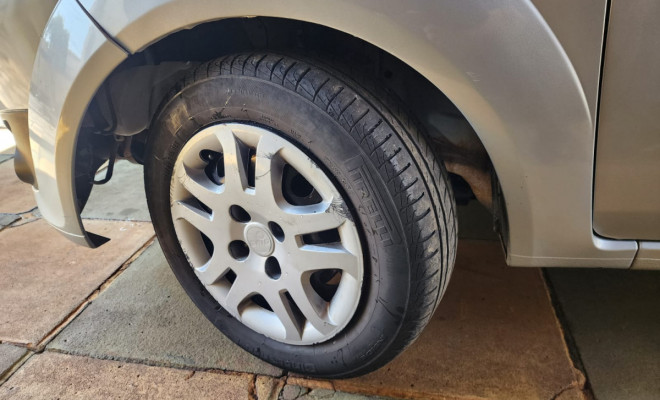 Ford Fiesta SE 1.6 8V Flex 5p 2014 Flex-9