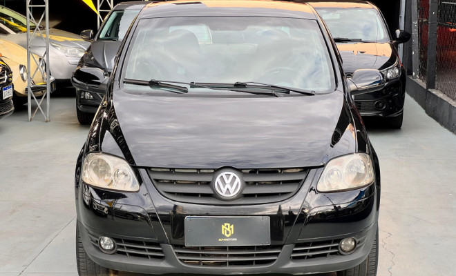 VW - VolksWagen Fox Route 1.6 Mi Total Flex 8V 5p 2008 Flex-0