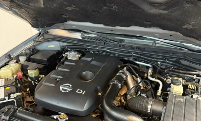 Nissan Frontier SE/SE Strik CD 4x4 2.5 TB Dies. 2011 Diesel-7