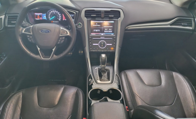 Ford Fusion Titanium 2.0 GTDI Eco. Awd Aut. 2016 Gasolina-4