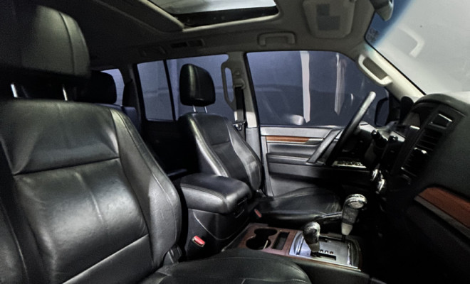 Mitsubishi Pajero HPE Full 3.2 4x4 T.I.Dies. 5p Aut 2011 Diesel-6