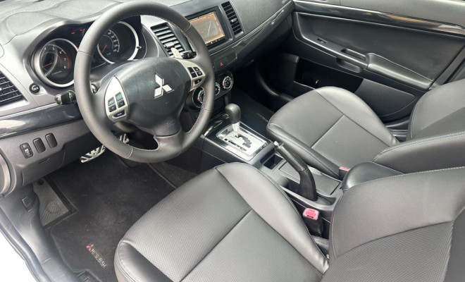 Mitsubishi Lancer 2.0 16V 160cv Aut. 2013 Gasolina-12