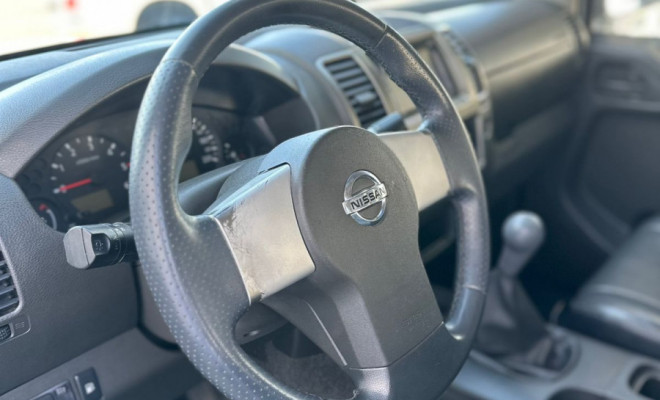 Nissan Frontier SE ATTACK CD 4x4 2.5 TB Diesel 2013 Diesel-8
