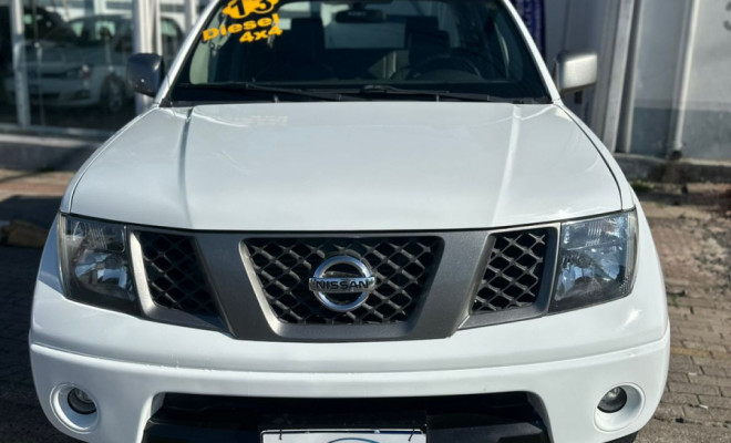 Nissan Frontier SE ATTACK CD 4x4 2.5 TB Diesel 2013 Diesel-1